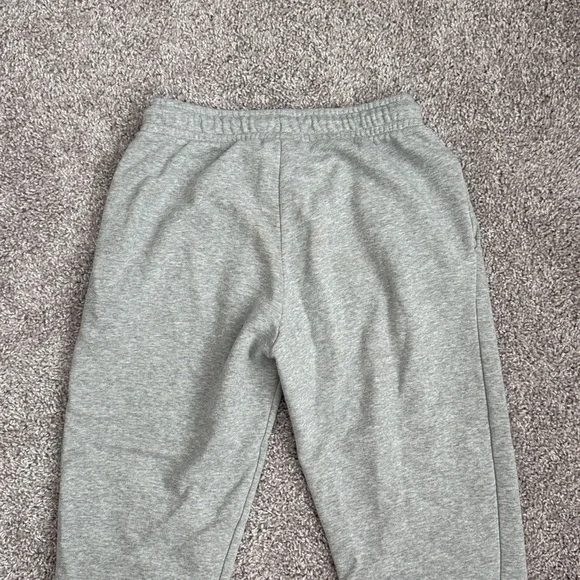 Nike Women’s Heather Gray Jogger Sweatpants - Size S - Picture 7 of 7